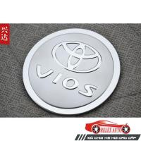 Ốp trang trí nắp bình xăng GT Toyota Vios